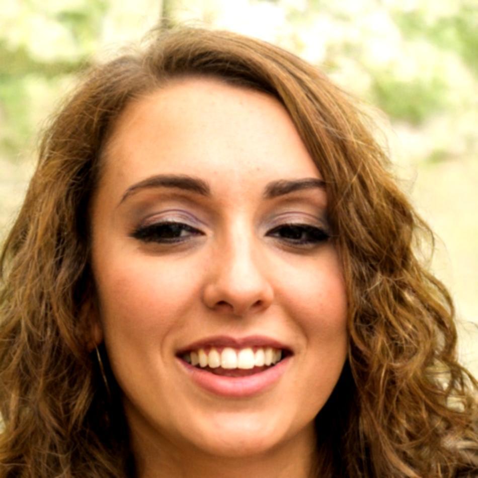 Portrait de Céleste Beaumont, directrice pédagogique chez cypralexo